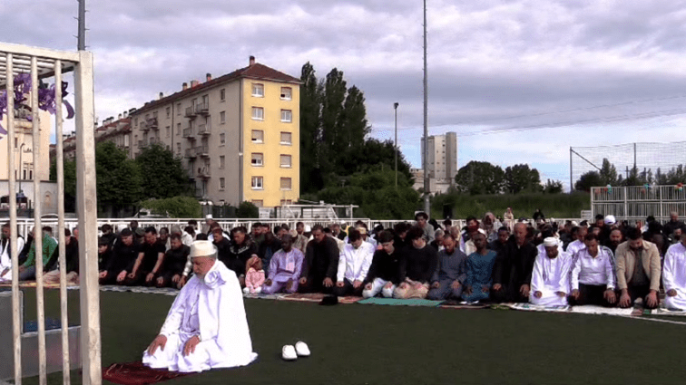 Célébration de l'Aïd Al-Adha à la Mosquée Al Ihsane : Un Moment de Joie et d'Unité